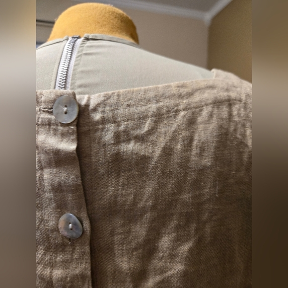 Vintage Carol Anderson Linen Top With Button Up Back Size Small/Medium - Picture 7 of 13